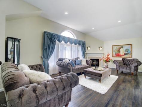 402 N 16th Street Kenilworth NJ 07033