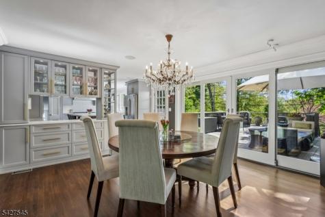23 Greenview Way Montclair NJ 07043
