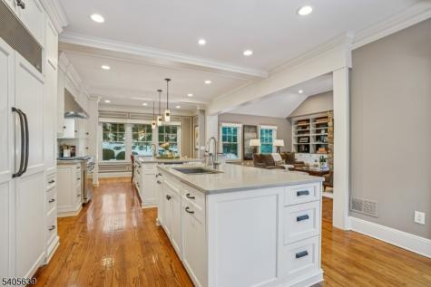 2 Robert Drive Millburn NJ 07078