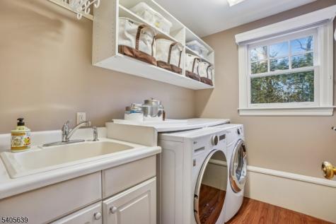 2 Robert Drive Millburn NJ 07078
