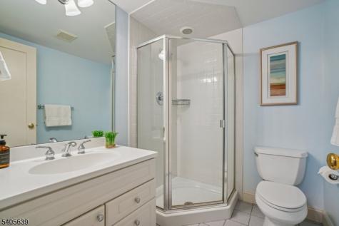 2 Robert Drive Millburn NJ 07078