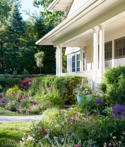 2 Robert Drive Millburn NJ 07078