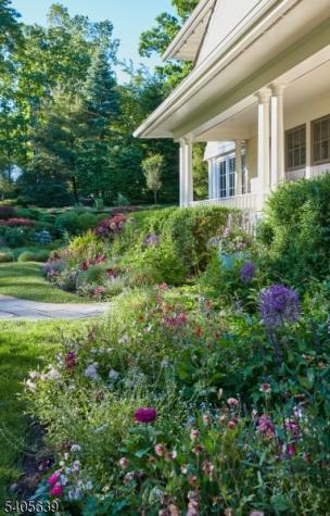 2 Robert Drive Millburn NJ 07078