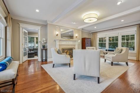 2 Robert Drive Millburn NJ 07078