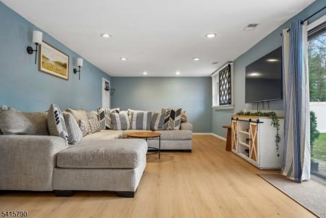 23 Smithfield Drive Springfield NJ 07081