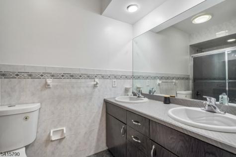 23 Smithfield Drive Springfield NJ 07081