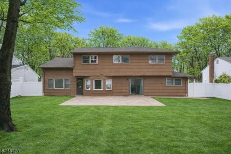 23 Smithfield Drive Springfield NJ 07081