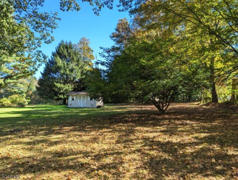38 North Road Chester NJ 07930