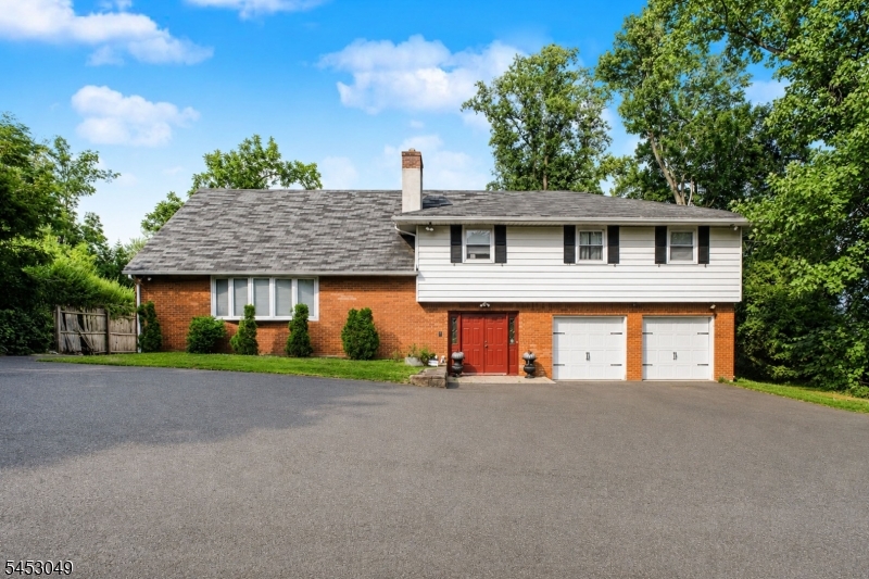 472 Summit Road Mountainside NJ 07092
