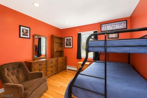 472 Summit Road Mountainside NJ 07092