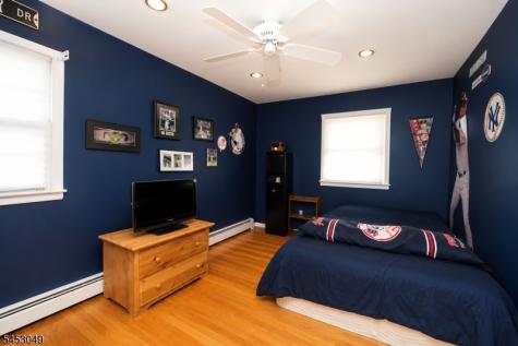 472 Summit Road Mountainside NJ 07092