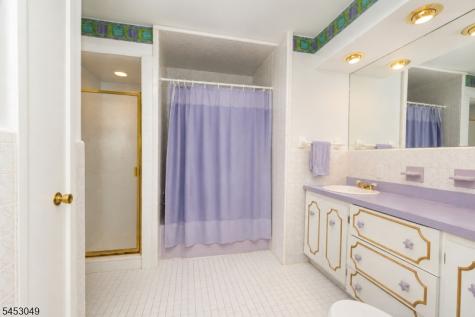 472 Summit Road Mountainside NJ 07092