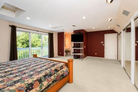 472 Summit Road Mountainside NJ 07092