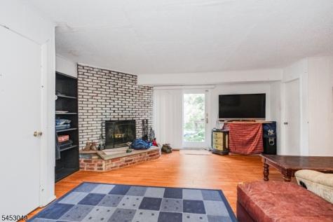472 Summit Road Mountainside NJ 07092