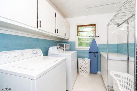 472 Summit Road Mountainside NJ 07092