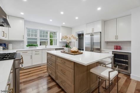 941 Lincoln Avenue E Cranford NJ 07016