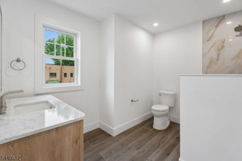 941 Lincoln Avenue E Cranford NJ 07016