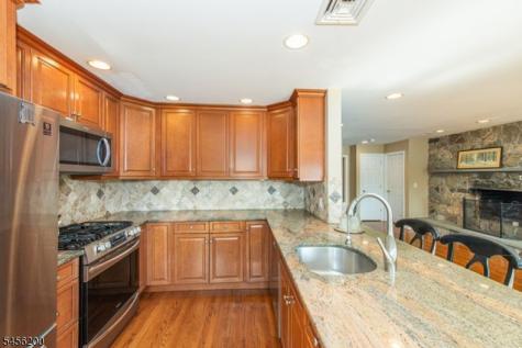 320 Lakeside Avenue Hopatcong NJ 07821