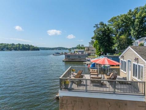 320 Lakeside Avenue Hopatcong NJ 07821