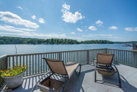 320 Lakeside Avenue Hopatcong NJ 07821