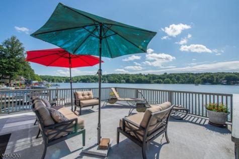 320 Lakeside Avenue Hopatcong NJ 07821
