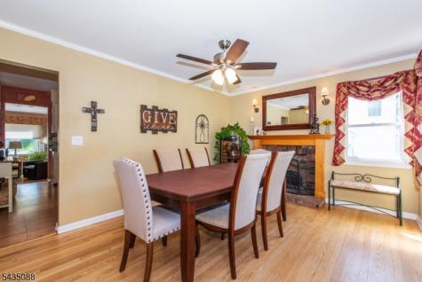 110 Overlook Avenue East Hanover NJ 07936