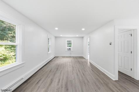 1104 N Washington Avenue Green Brook NJ 08812