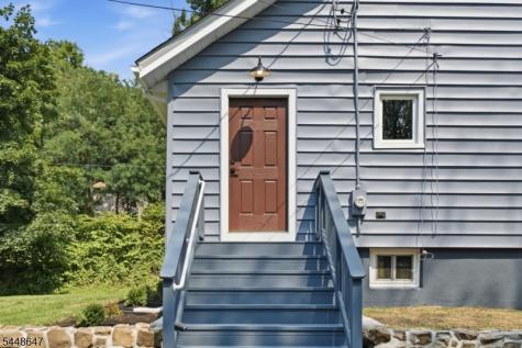 1104 N Washington Avenue Green Brook NJ 08812