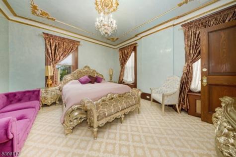 1 Hamilton Avenue Weehawken NJ 07086