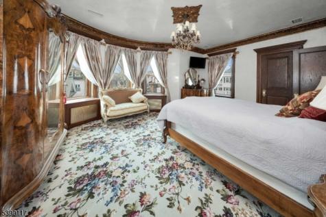 1 Hamilton Avenue Weehawken NJ 07086