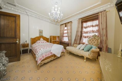 1 Hamilton Avenue Weehawken NJ 07086