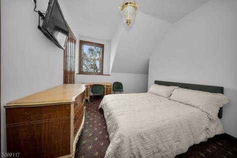 1 Hamilton Avenue Weehawken NJ 07086
