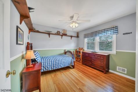 30 Aldersgate Circle Mount Olive NJ 07828