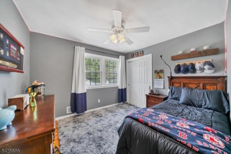 30 Aldersgate Circle Mount Olive NJ 07828