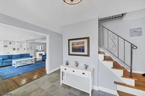 30 Aldersgate Circle Mount Olive NJ 07828
