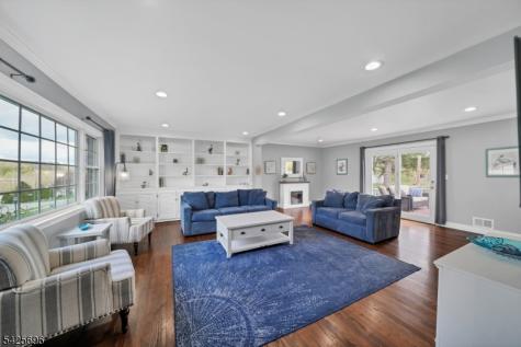 30 Aldersgate Circle Mount Olive NJ 07828