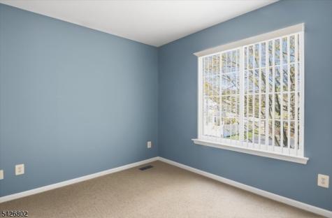 27 Country Lake Drive Jefferson NJ 07438