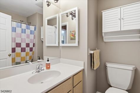 27 Country Lake Drive Jefferson NJ 07438