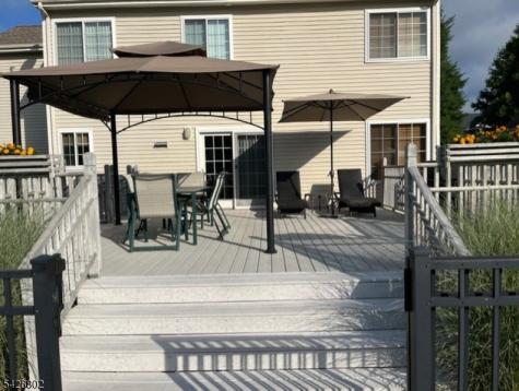 27 Country Lake Drive Jefferson NJ 07438