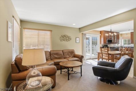 27 Country Lake Drive Jefferson NJ 07438