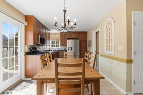27 Country Lake Drive Jefferson NJ 07438