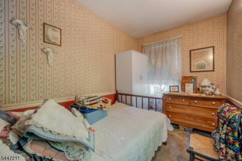 438 Church Road Holland NJ 08848