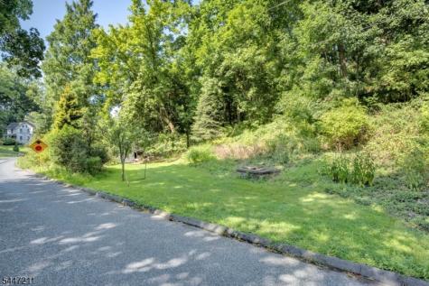 438 Church Road Holland NJ 08848