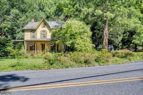 438 Church Road Holland NJ 08848