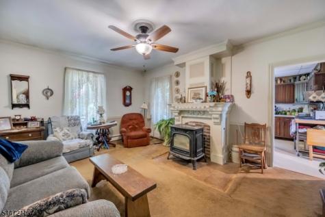 438 Church Road Holland NJ 08848