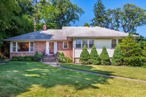 17 Luddington Road West Orange NJ 07052