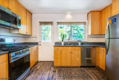 17 Luddington Road West Orange NJ 07052