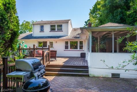 17 Luddington Road West Orange NJ 07052
