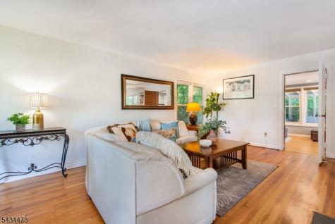 17 Luddington Road West Orange NJ 07052
