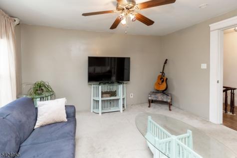 55 Valley Street Knowlton NJ 07832